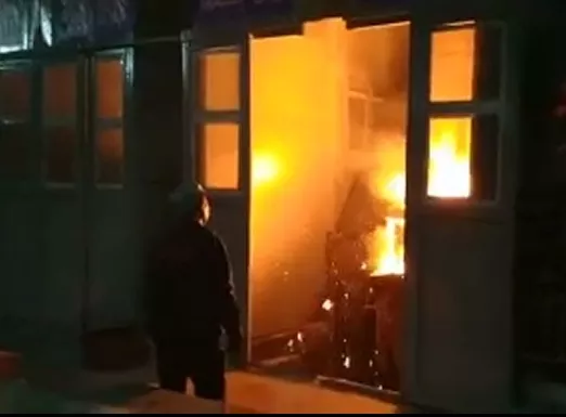 电炉烟气收集罩现场使用视频